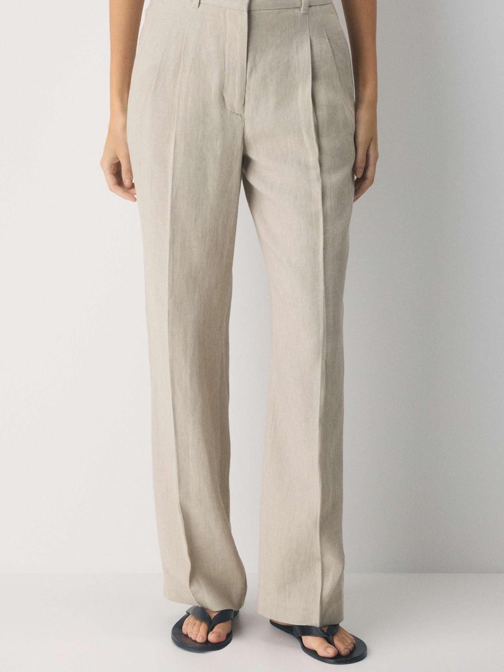 Aritzia Wide Leg Pants in Light Beige